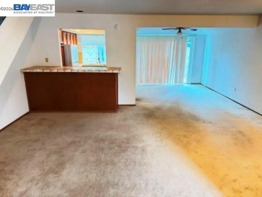 299 Shasta Drive Vacaville CA 95687