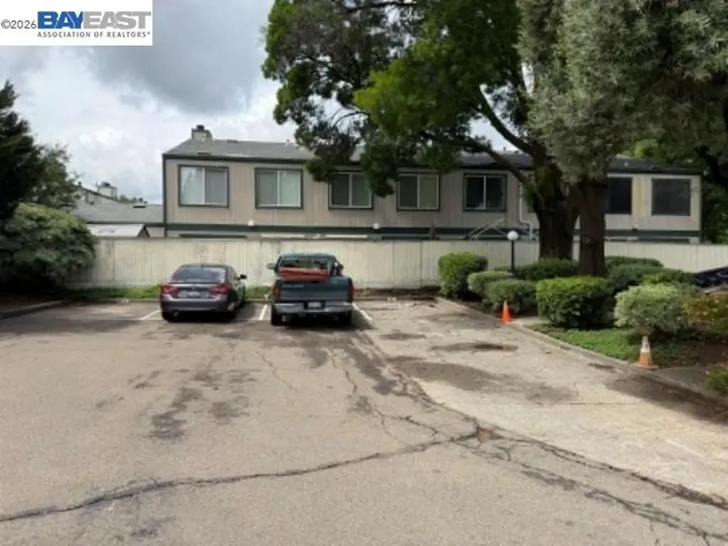 299 Shasta Drive Vacaville CA 95687