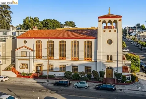 2100 5TH Avenue Oakland CA 94606