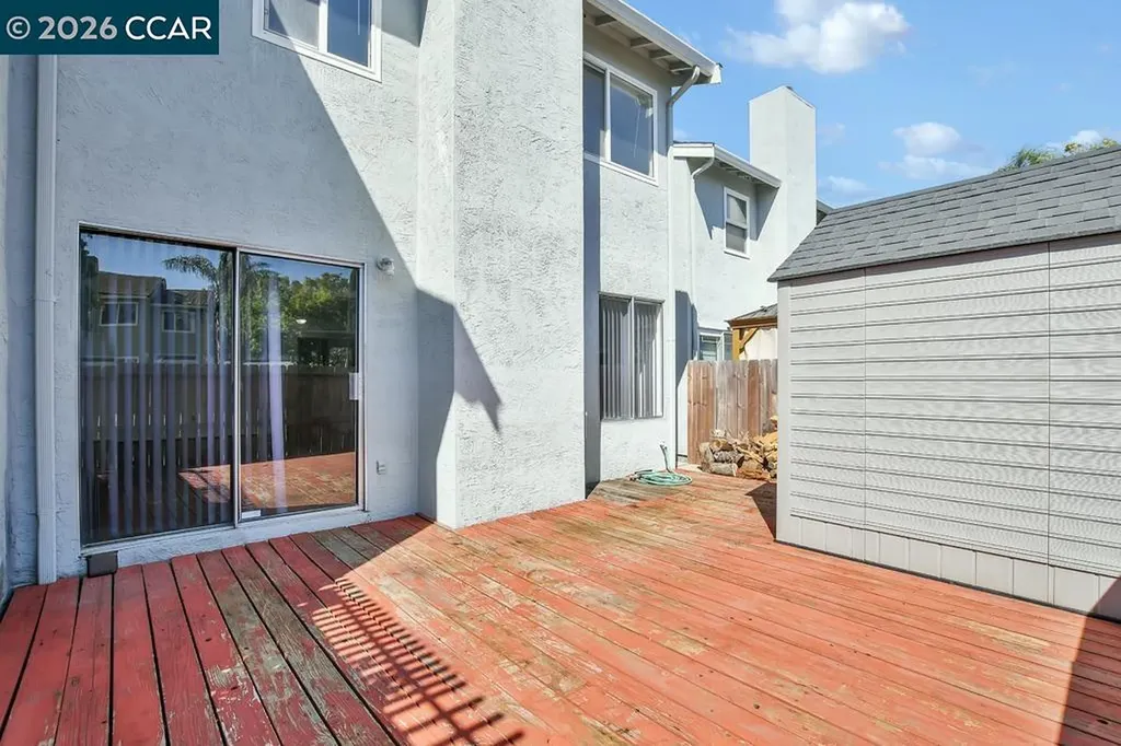 65 Edgewater Place Pittsburg CA 94565