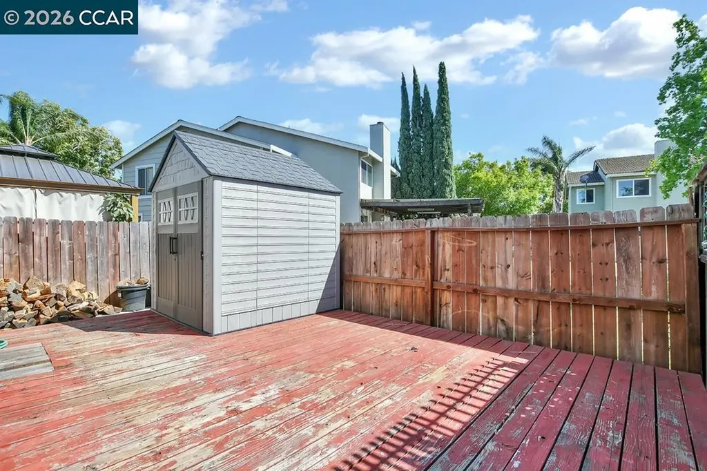 65 Edgewater Place Pittsburg CA 94565