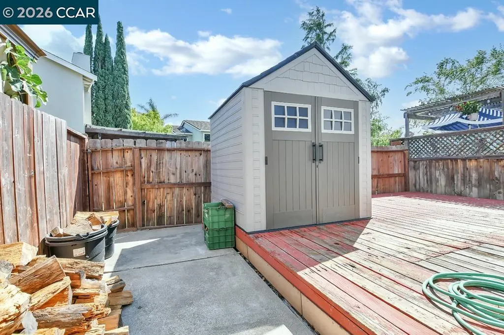 65 Edgewater Place Pittsburg CA 94565