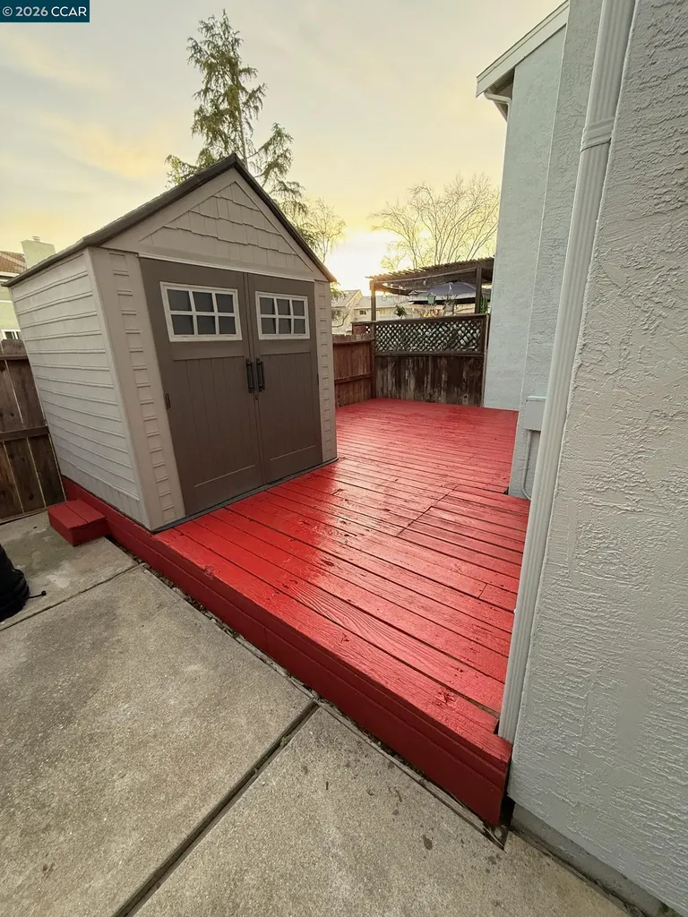 65 Edgewater Place Pittsburg CA 94565