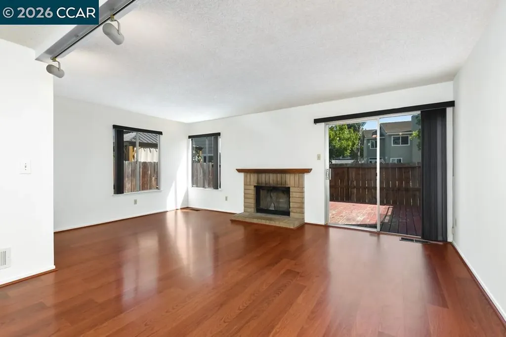 65 Edgewater Place Pittsburg CA 94565