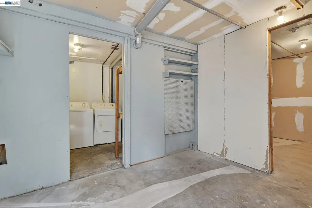 24657 Leona Drive Hayward CA 94542