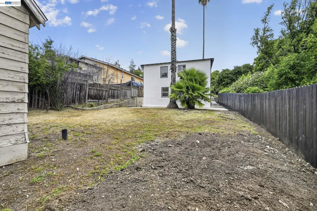 24657 Leona Drive Hayward CA 94542