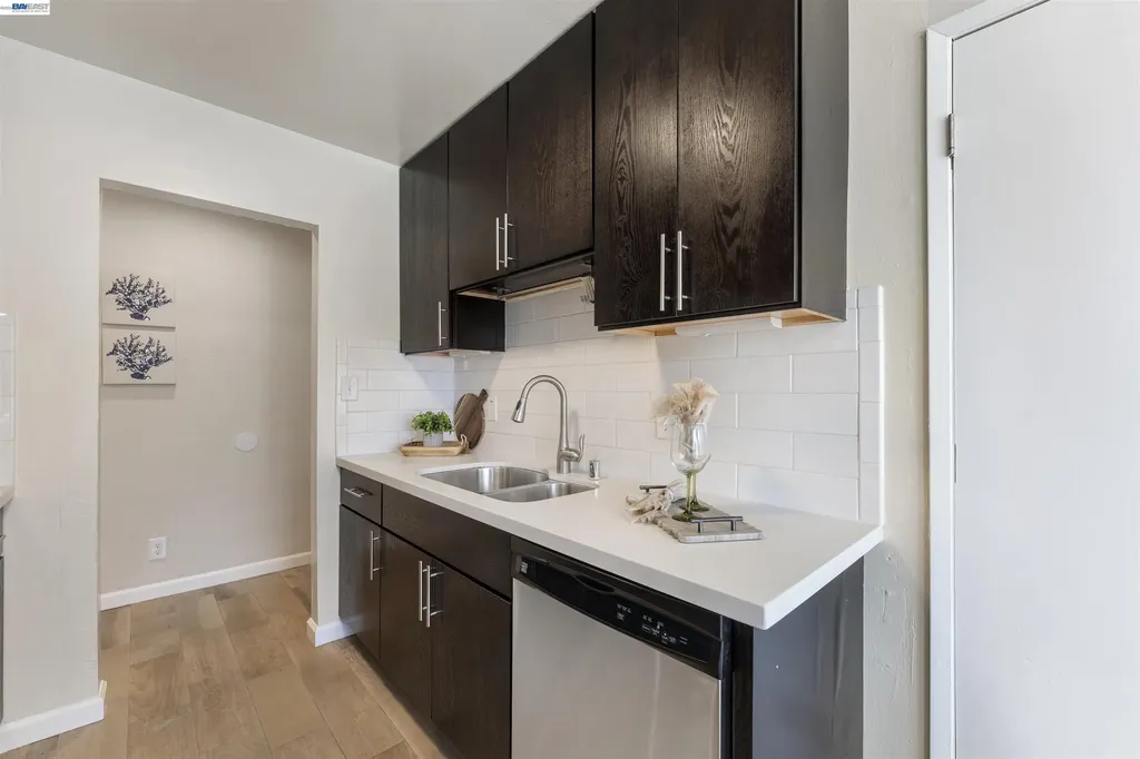 40128 Kelly Street Fremont CA 94538