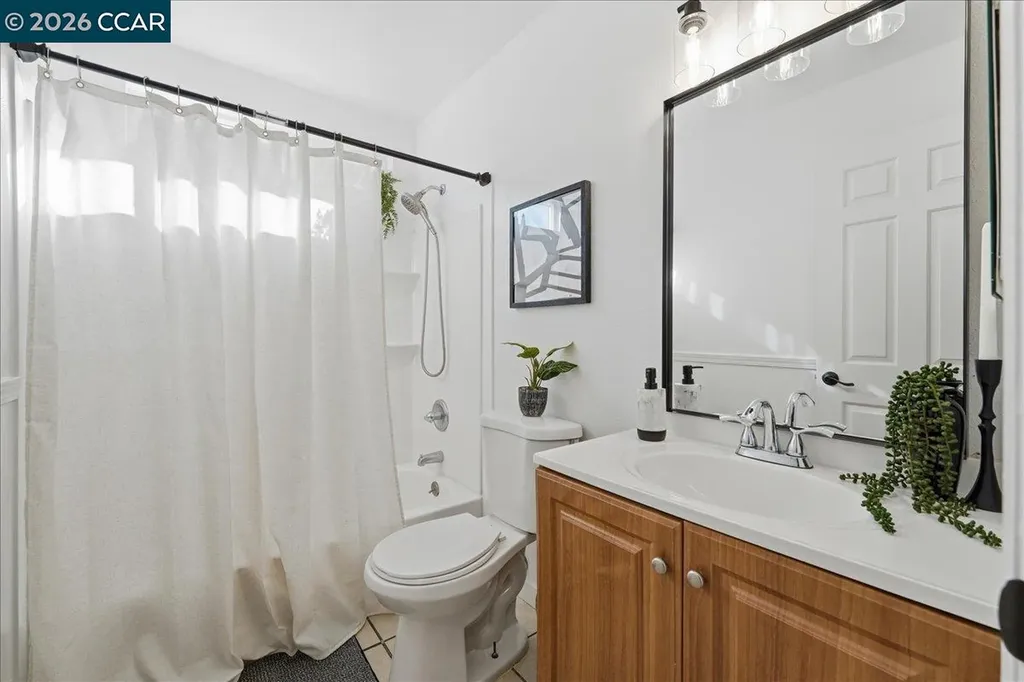 106 Fieldstone Way Vallejo CA 94589