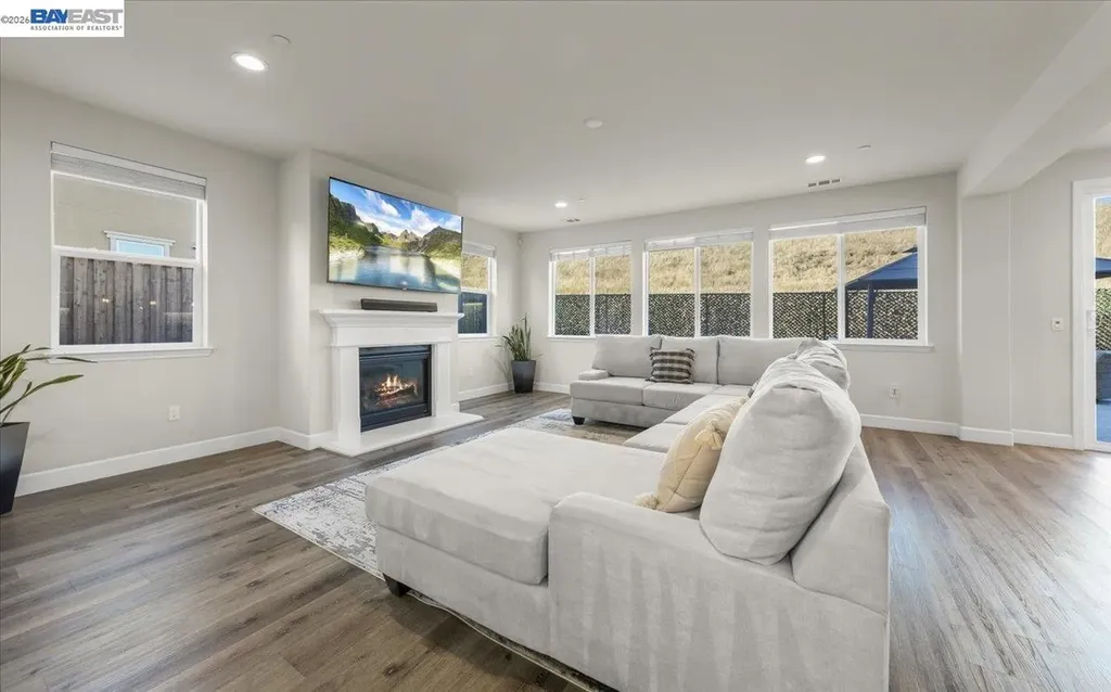 5341 Promontory Way Antioch CA 94531
