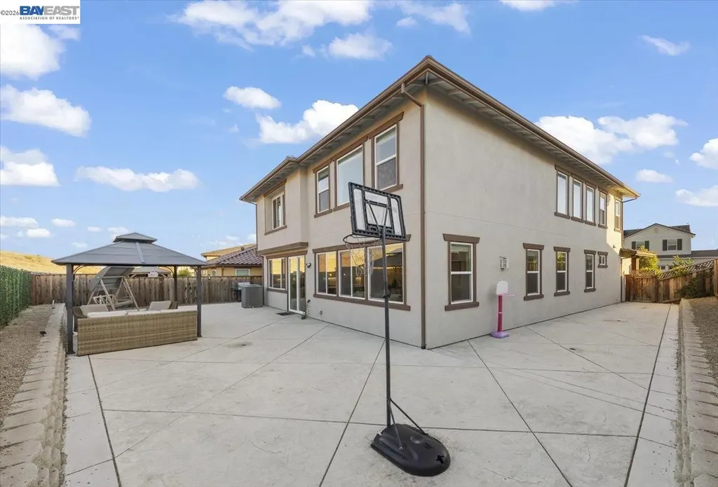5341 Promontory Way Antioch CA 94531