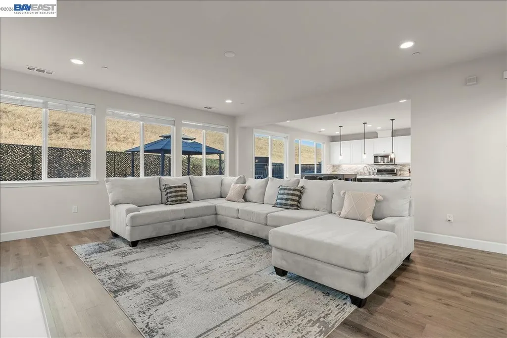 5341 Promontory Way Antioch CA 94531