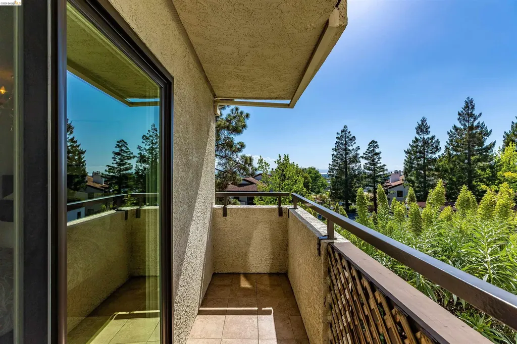 21103 Gary Drive Hayward CA 94546