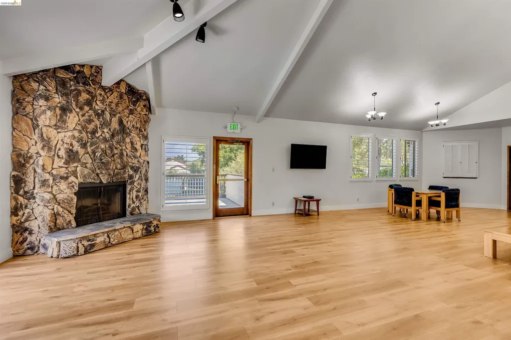 21103 Gary Drive Hayward CA 94546