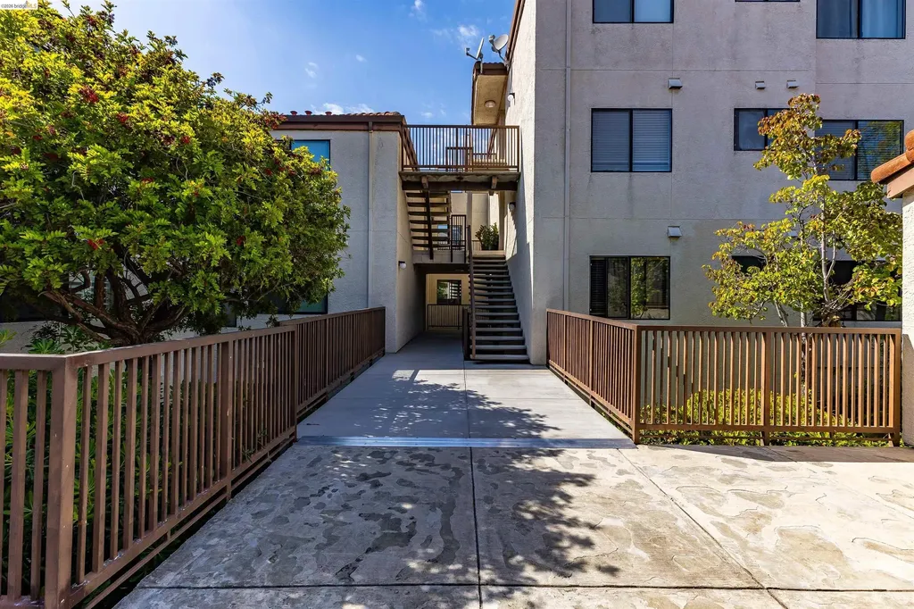 21103 Gary Drive Hayward CA 94546