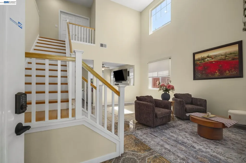 687 Rockspray Circle Pittsburg CA 94565