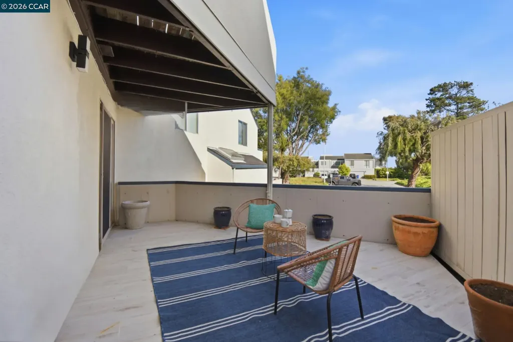 450 Cola Ballena Alameda CA 94501
