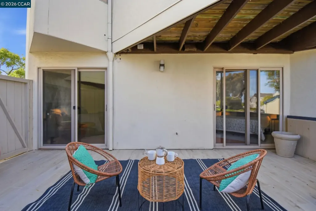 450 Cola Ballena Alameda CA 94501