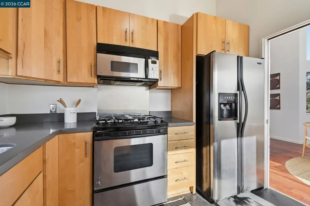 450 Cola Ballena Alameda CA 94501