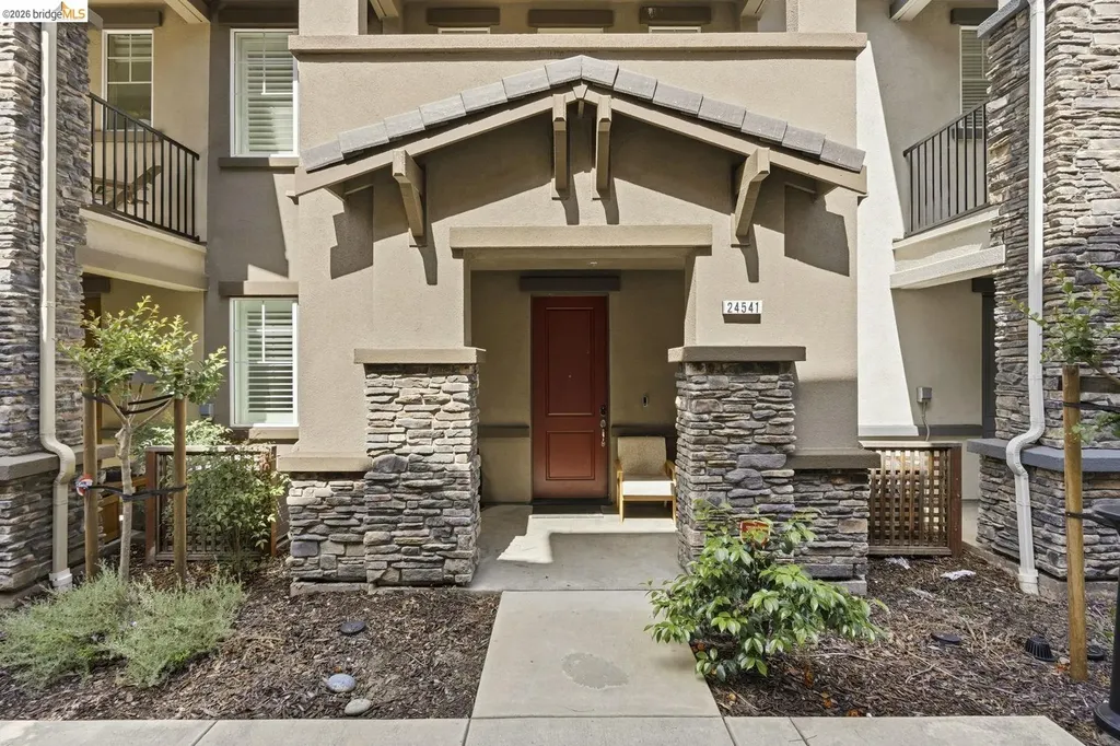 24541 Blossom Acre Way Hayward CA 94544