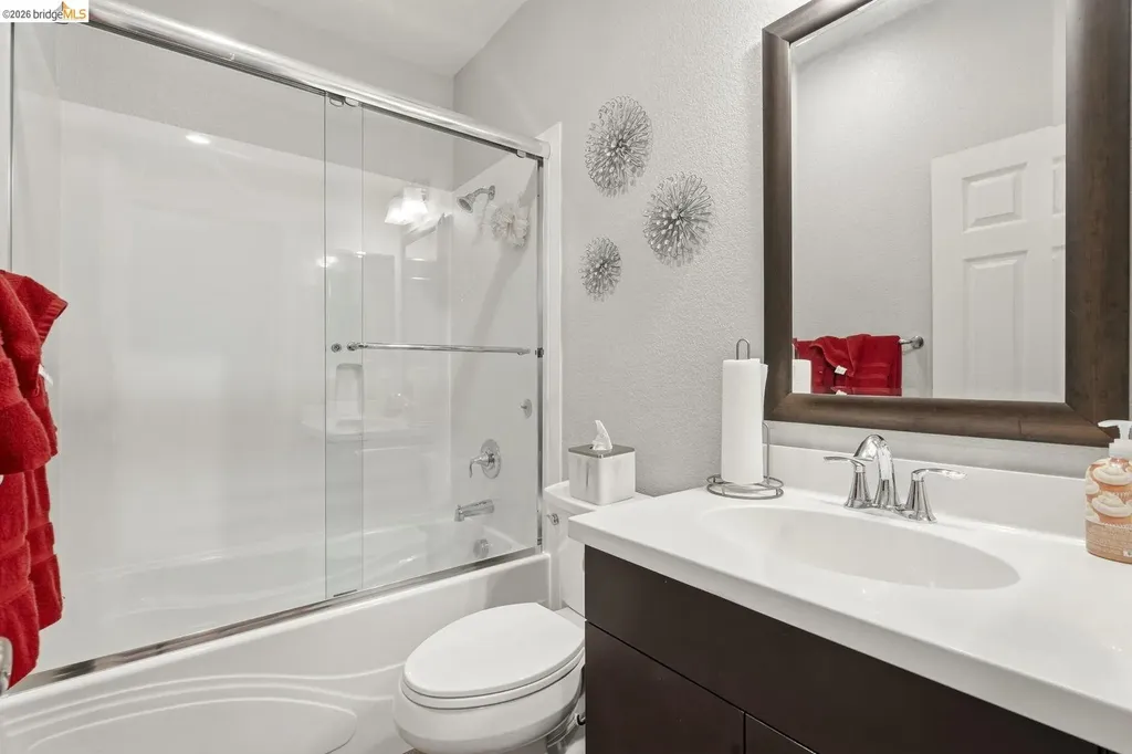 24541 Blossom Acre Way Hayward CA 94544