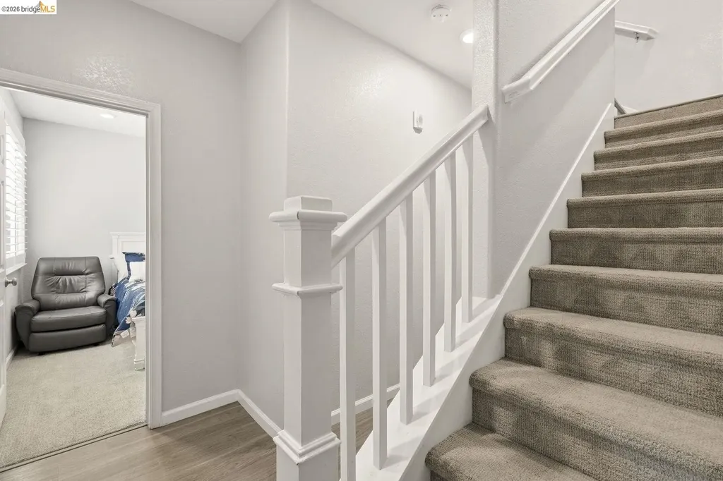 24541 Blossom Acre Way Hayward CA 94544