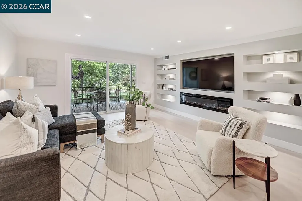 1125 Singingwood Court Walnut Creek CA 94595