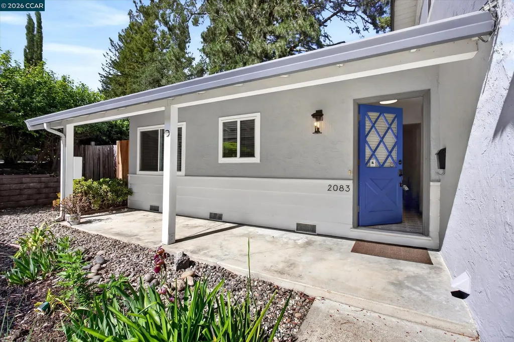 2083 Donald Drive Moraga CA 94556
