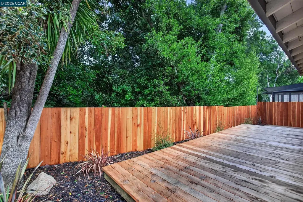 2083 Donald Drive Moraga CA 94556