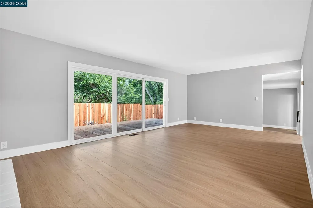 2083 Donald Drive Moraga CA 94556