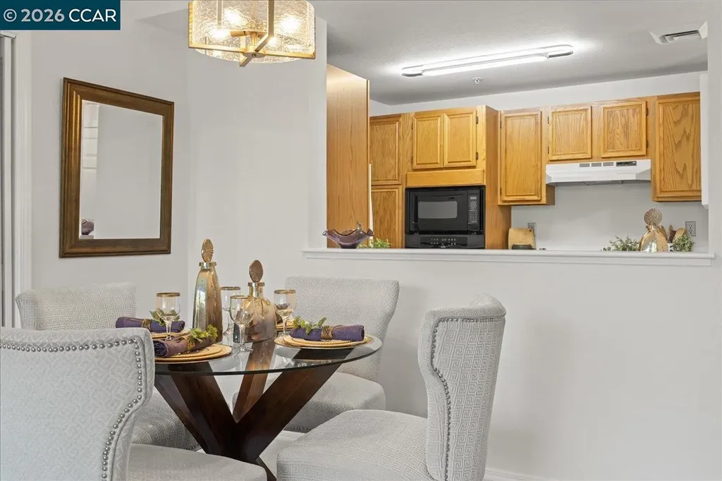 1840 Tice Creek Drive Walnut Creek CA 94595