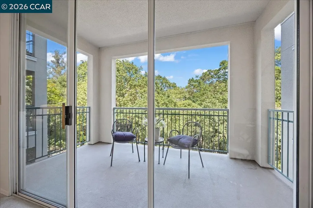 1840 Tice Creek Drive Walnut Creek CA 94595