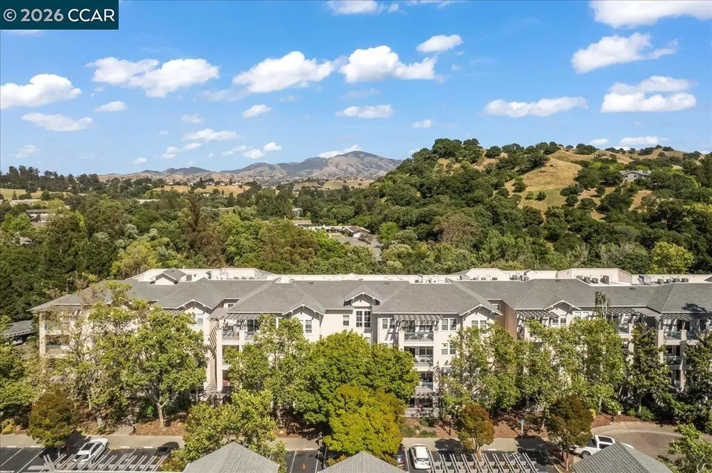 1840 Tice Creek Drive Walnut Creek CA 94595