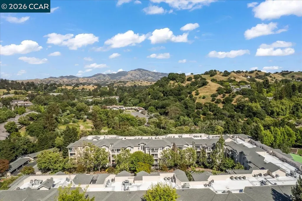 1840 Tice Creek Drive Walnut Creek CA 94595