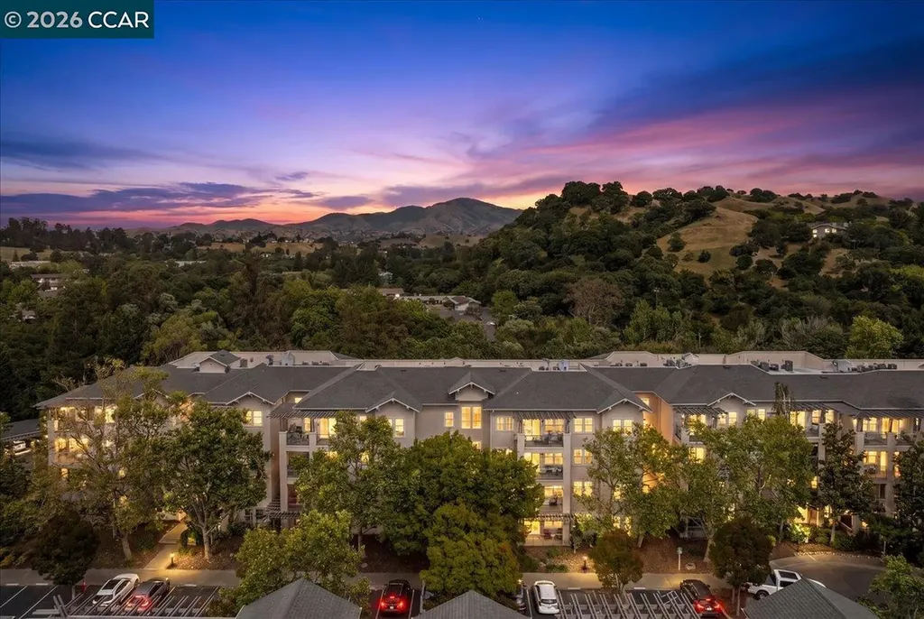 1840 Tice Creek Drive Walnut Creek CA 94595