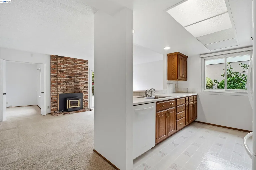 34656 Calcutta Fremont CA 94555