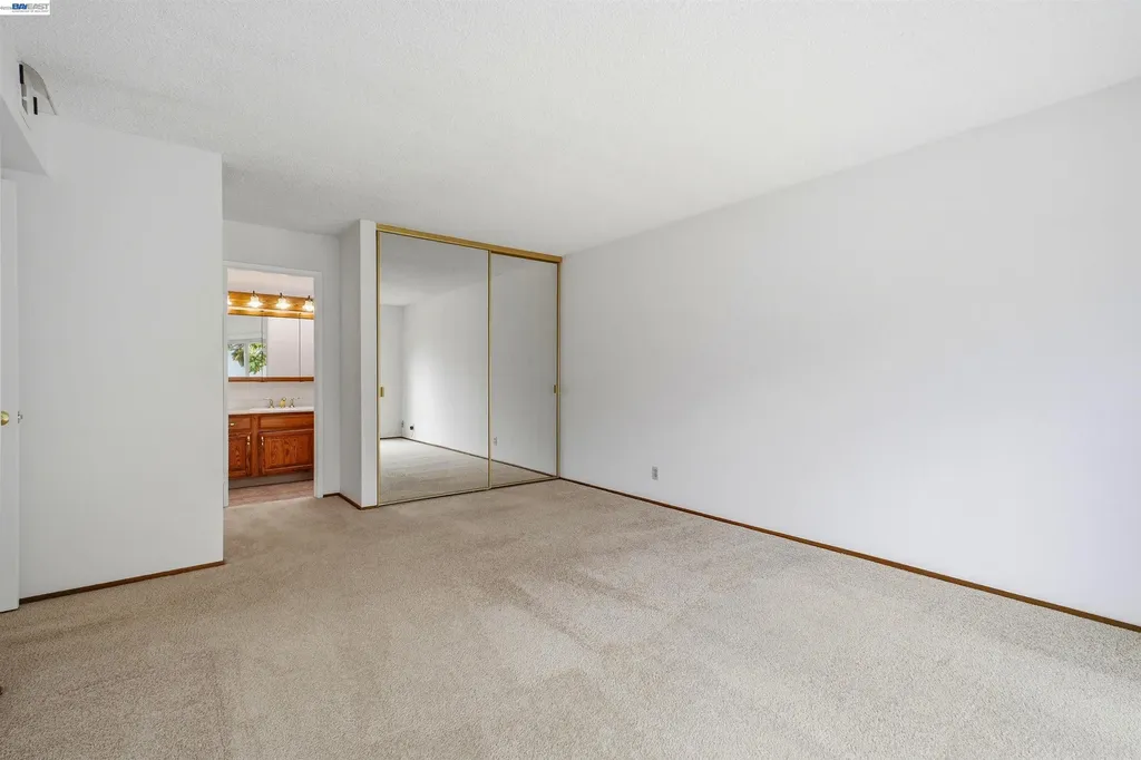 34656 Calcutta Fremont CA 94555