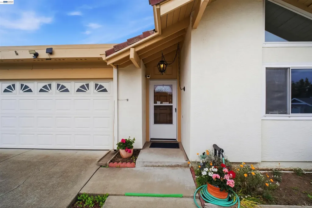 34656 Calcutta Fremont CA 94555