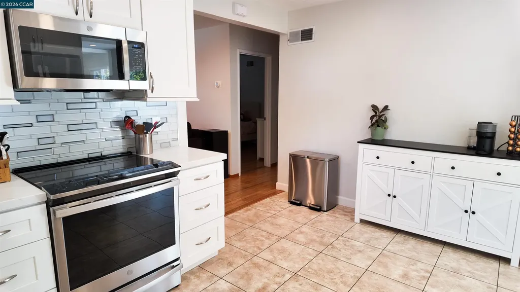 926 Sassel Concord CA 94518