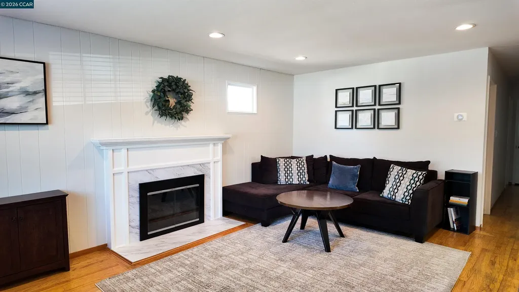 926 Sassel Concord CA 94518