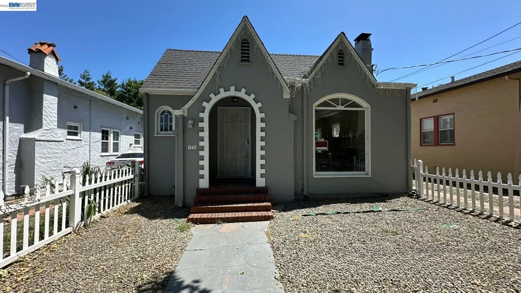 1343 Birch Street Pittsburg CA 94565