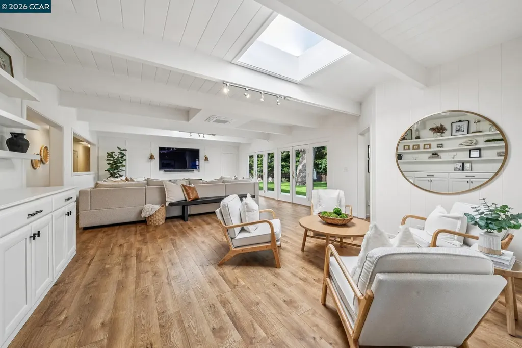 786 Los Palos Manor Lafayette CA 94549