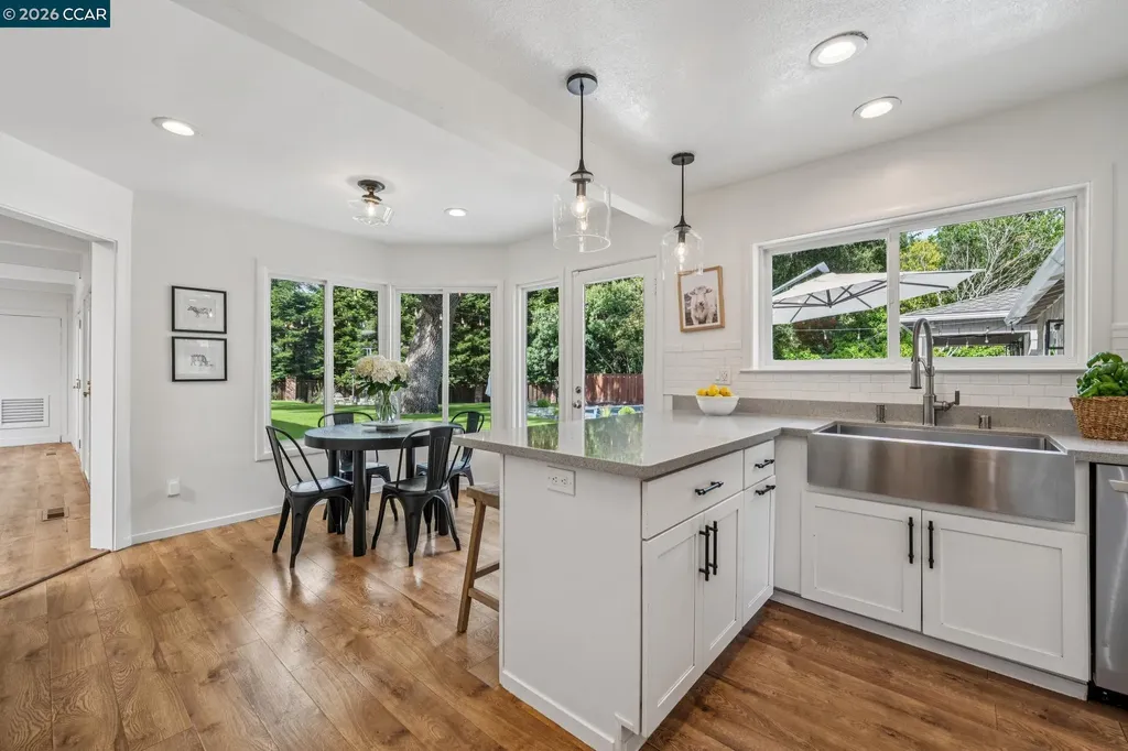 786 Los Palos Manor Lafayette CA 94549
