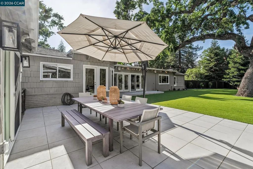 786 Los Palos Manor Lafayette CA 94549
