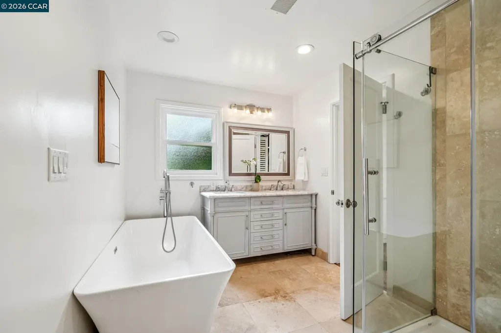 786 Los Palos Manor Lafayette CA 94549