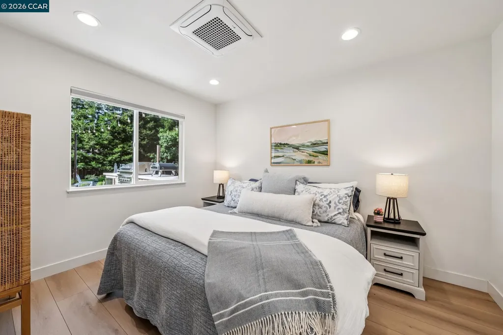 786 Los Palos Manor Lafayette CA 94549