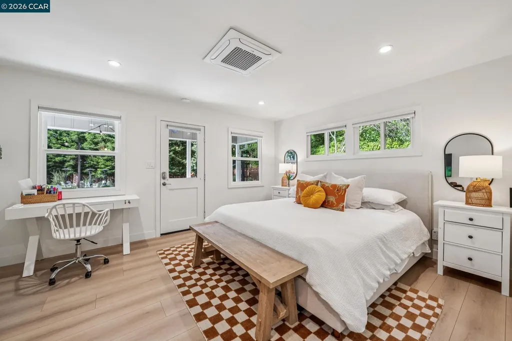 786 Los Palos Manor Lafayette CA 94549
