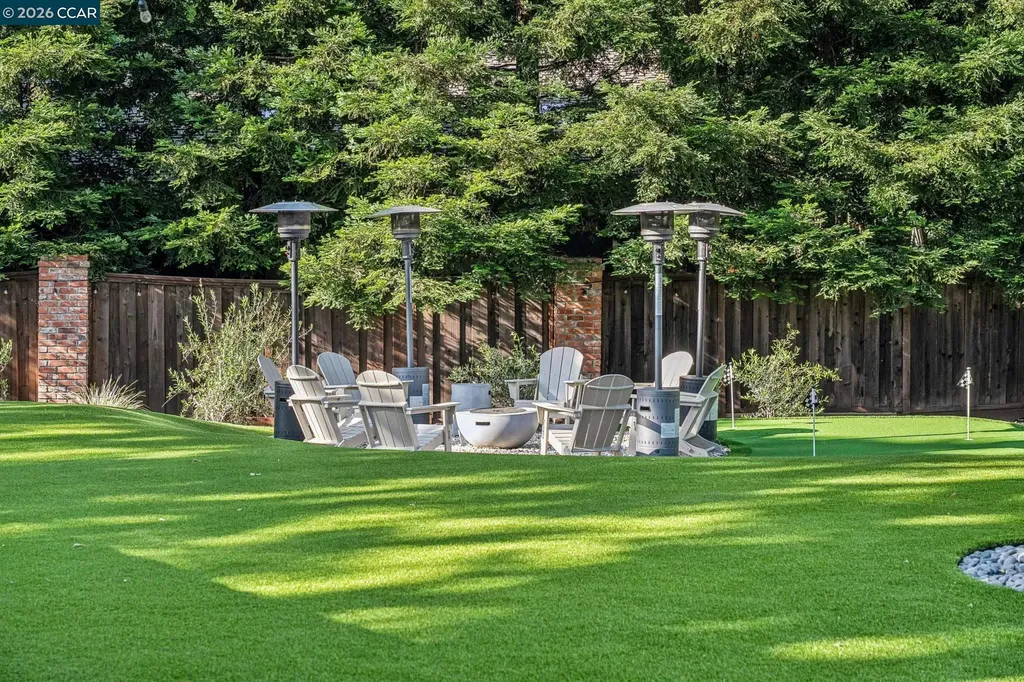786 Los Palos Manor Lafayette CA 94549