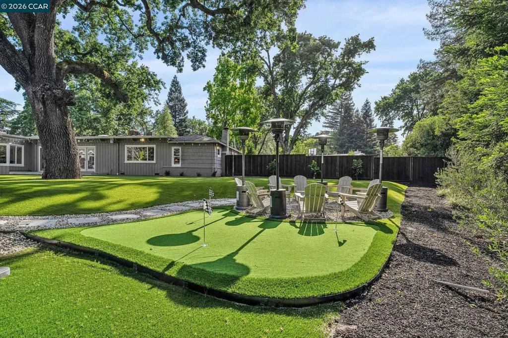786 Los Palos Manor Lafayette CA 94549