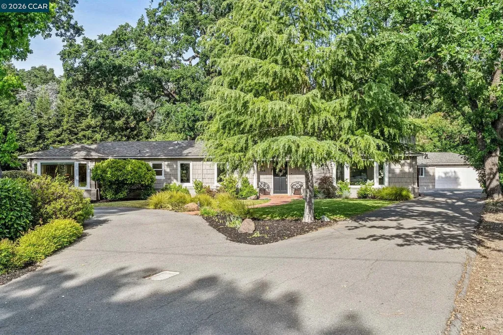 786 Los Palos Manor Lafayette CA 94549