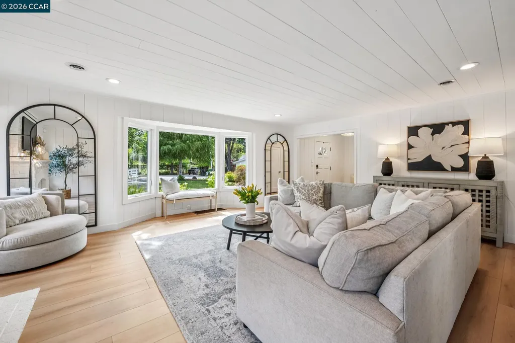 786 Los Palos Manor Lafayette CA 94549